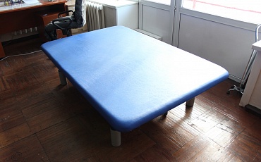 Массажный стол для кинезитерапии Vojta-Bobath