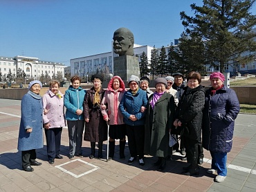 Экскурсия по городу для ветеранов отделений Республиканской больницы